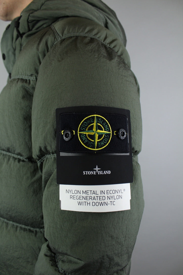 Stone Island Nylon Metal Hooded Down Jacket 'Green'