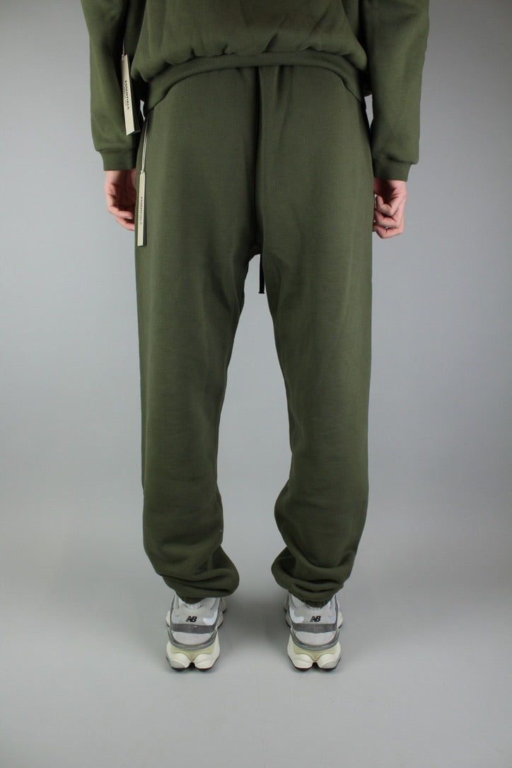 Fear of God Essentials Fleece Sweatpants 'Military'