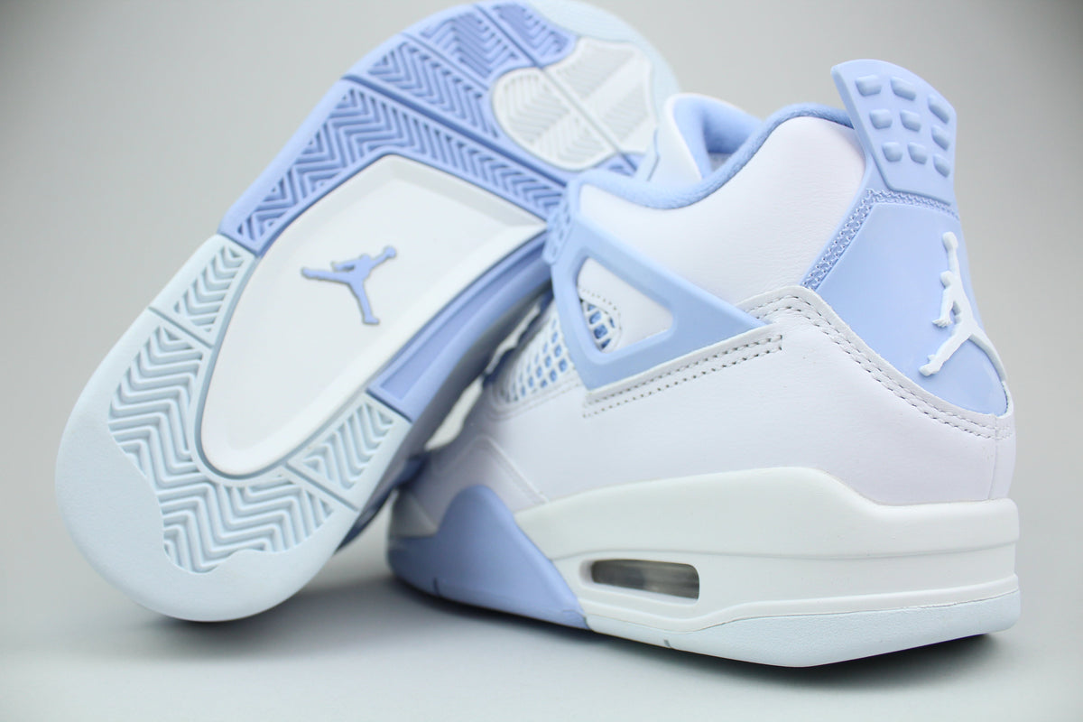 Air Jordan 4 Retro Aluminium 'Forget Me Not'