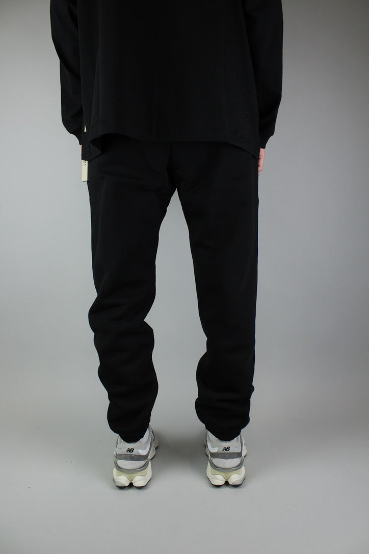 Fear of God Essentials Fleece Sweatpants 'Black'