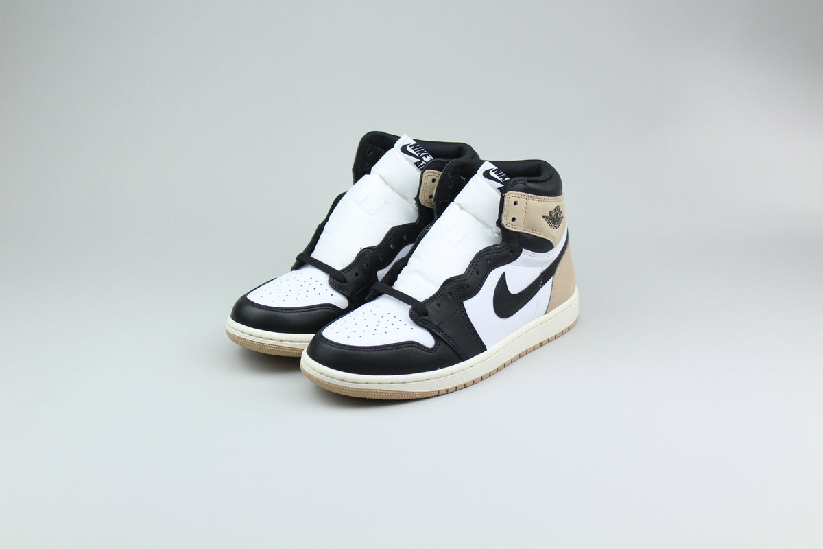 Air Jordan 1 Retro High OG 'Latte'
