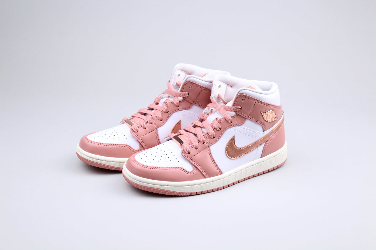 Air Jordan 1 Mid 'Red Stardust'