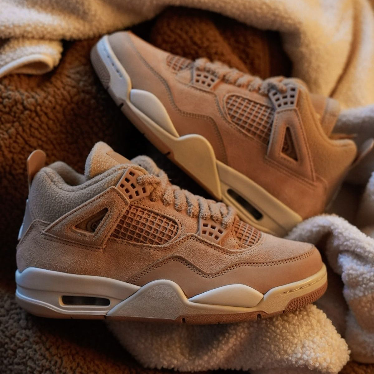 Jordan 4 Retro 'Cozy Girl' (W)