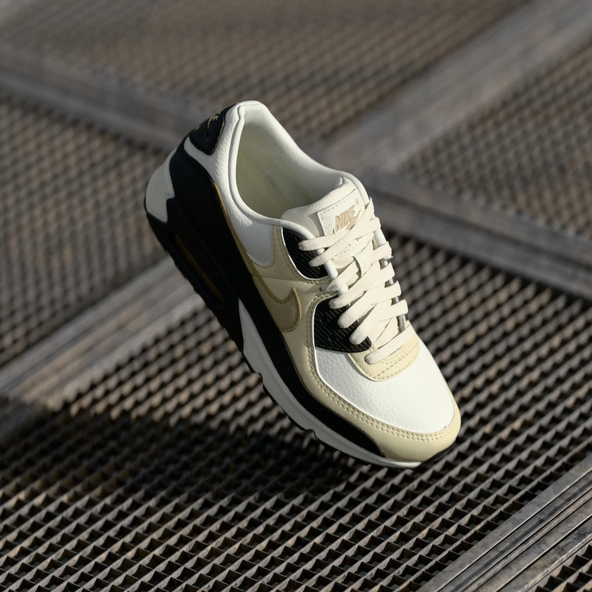Nike Air Max 90 'Sail Black Croc' (W)