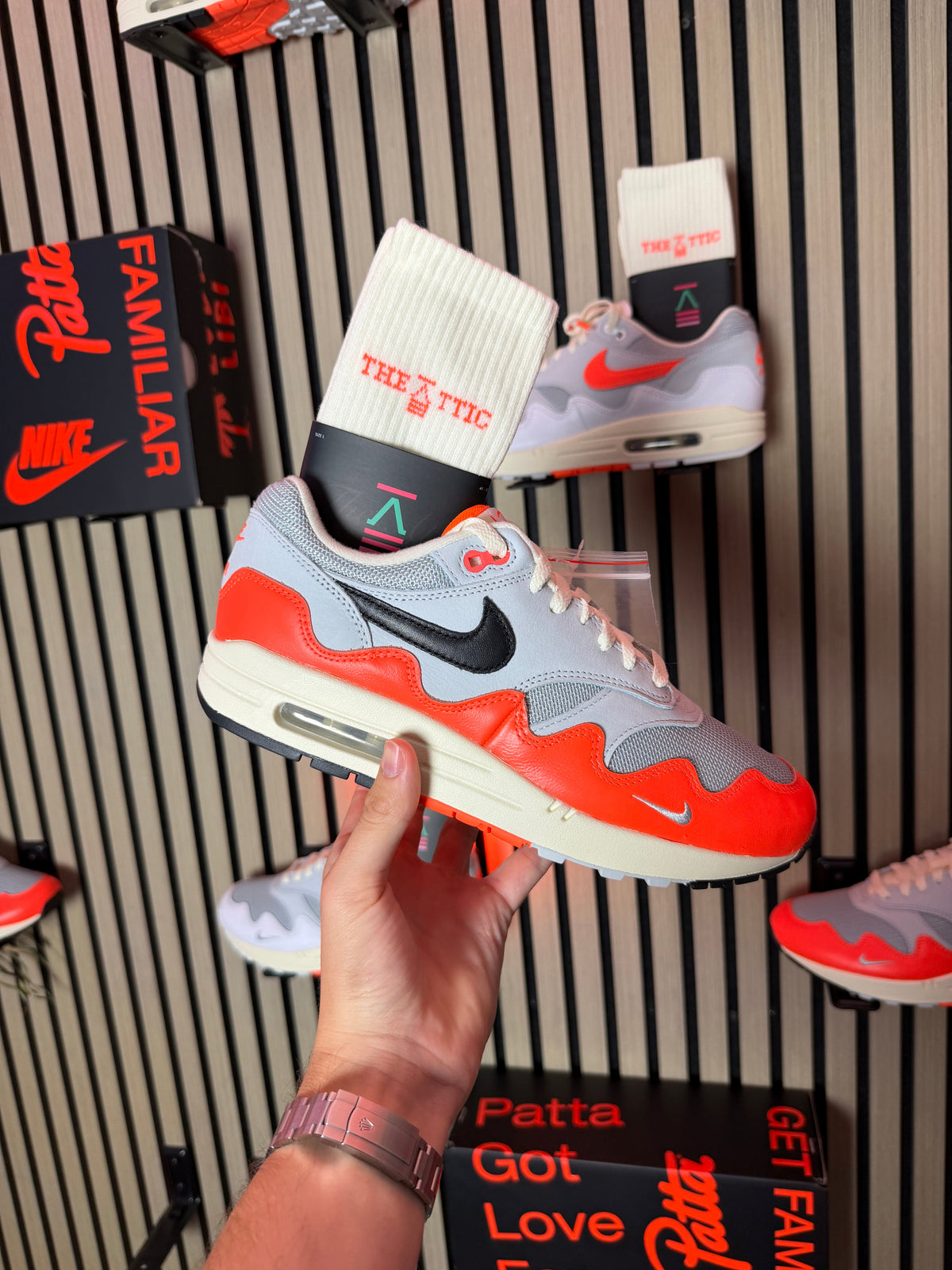 Nike Air Max 1 Patta Waves 'Hyper Crimson Pure Platinum'
