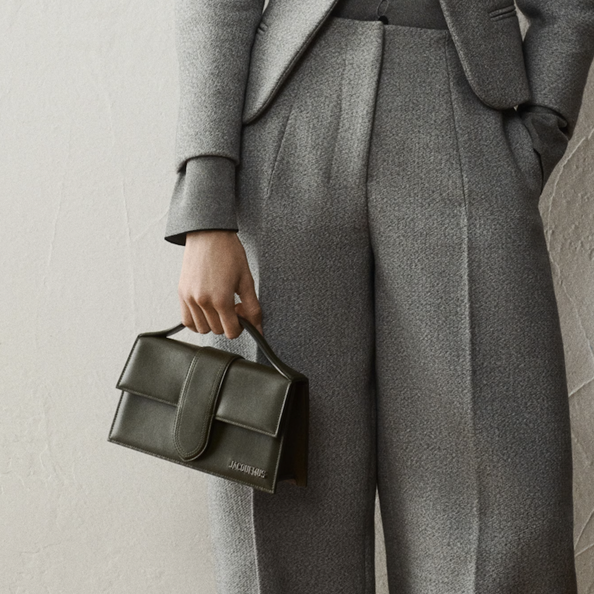 Jacquemus Le Grand Bambino 'Dark Khaki'