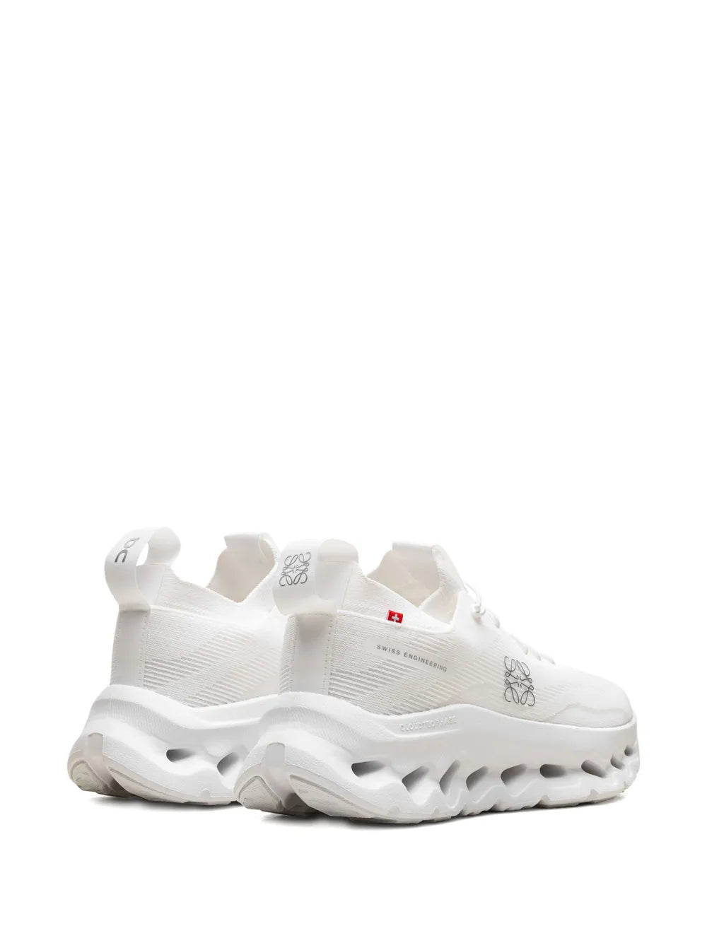On Running X Loewe Cloudtilt