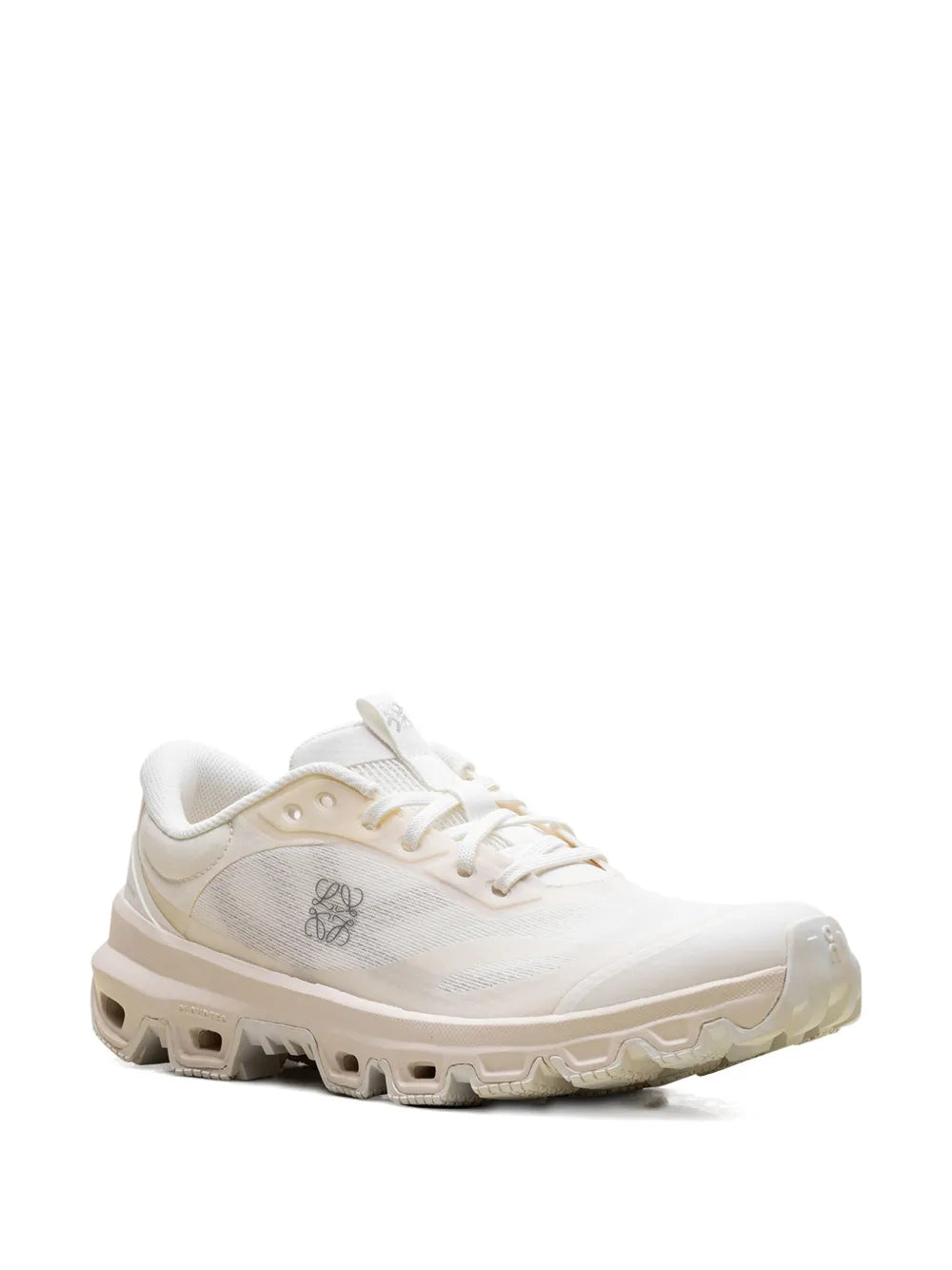 On Running X Loewe Cloudventure 2