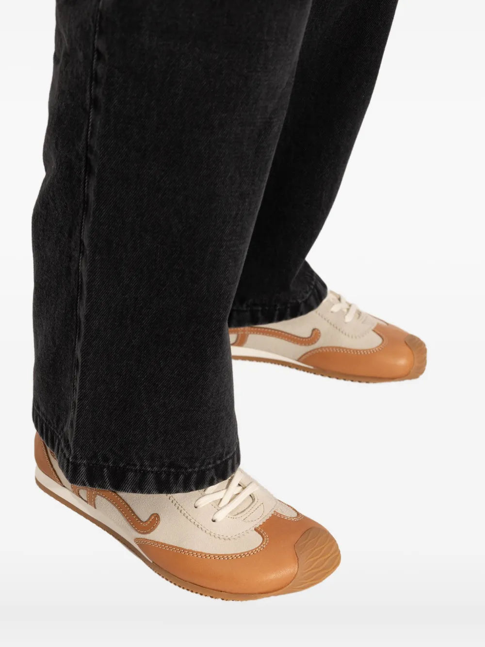 LOEWE Ballet Runner 2.0 Leather Logo