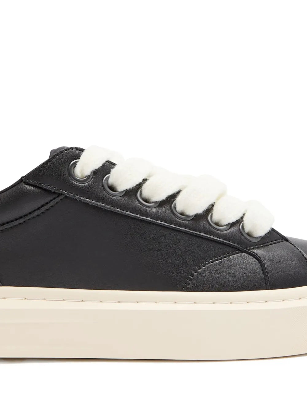 Cleens Ace Sneakers