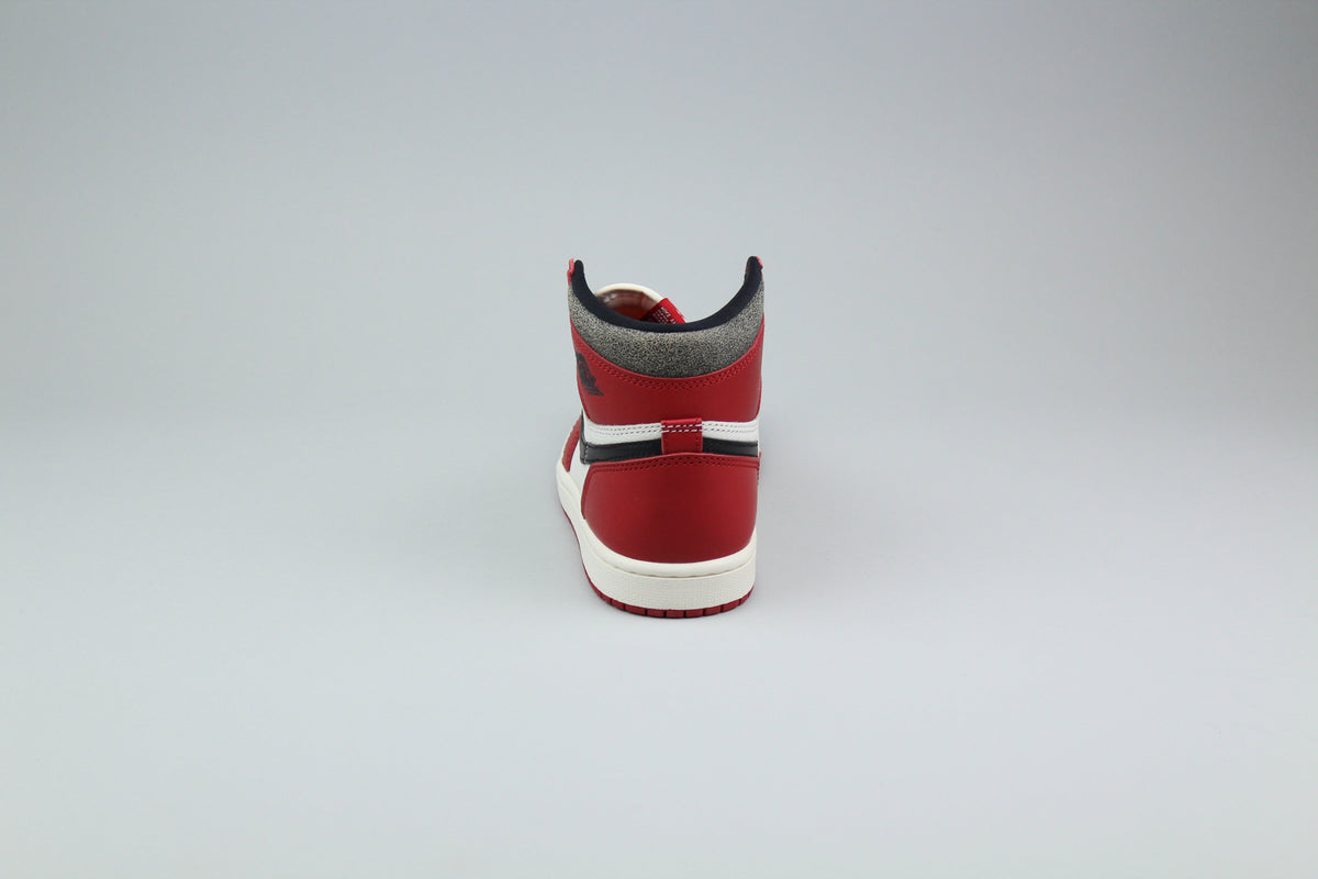 Jordan 1 Retro High OG 'Chicago Lost & Found'