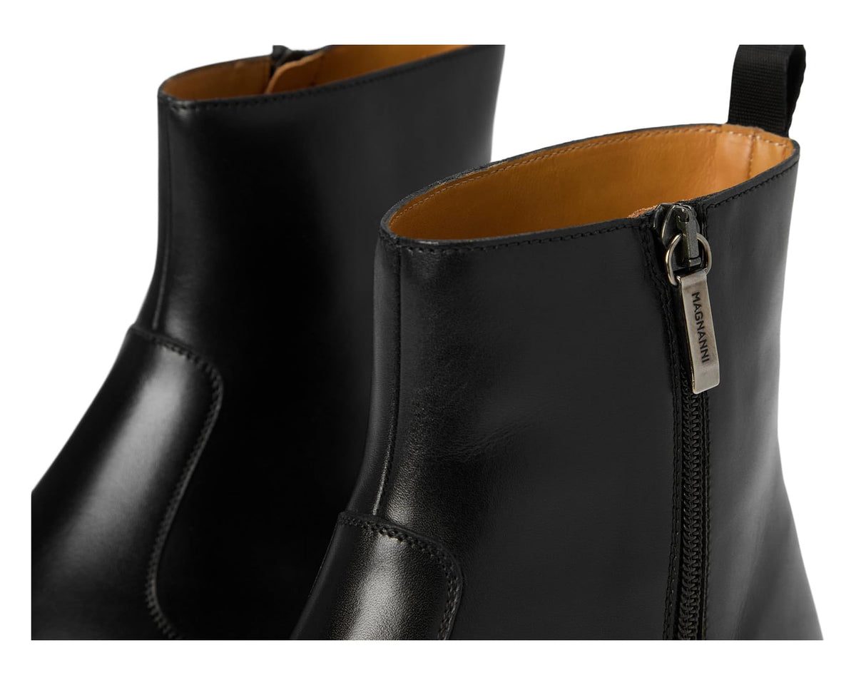 Men's Magnanni Logan Zip Black