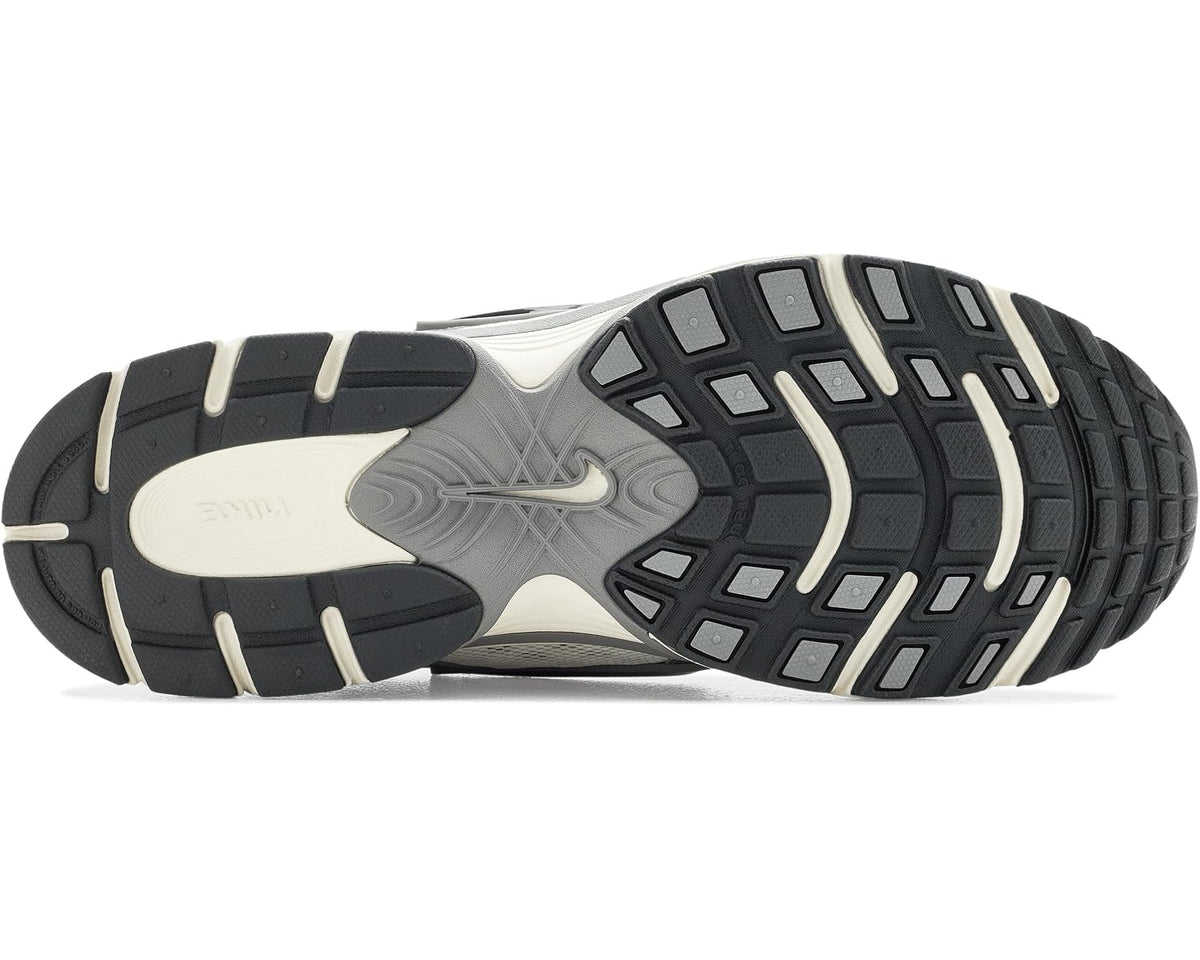 Men's Nike V5 Runner Phantom/Black/Pencil Point
