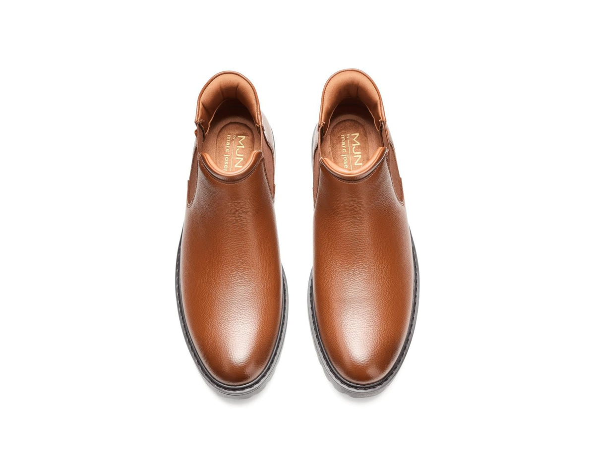 Men's Marc Joseph New York Hudson Yards 2.0 (Hands Free Technology) Cognac Faux Leather