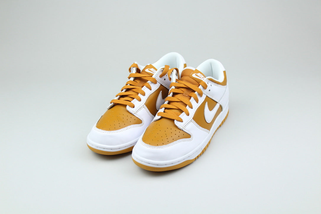 Nike Dunk Low 'Dark Curry' - Size 40.5 (ARCHIVE)
