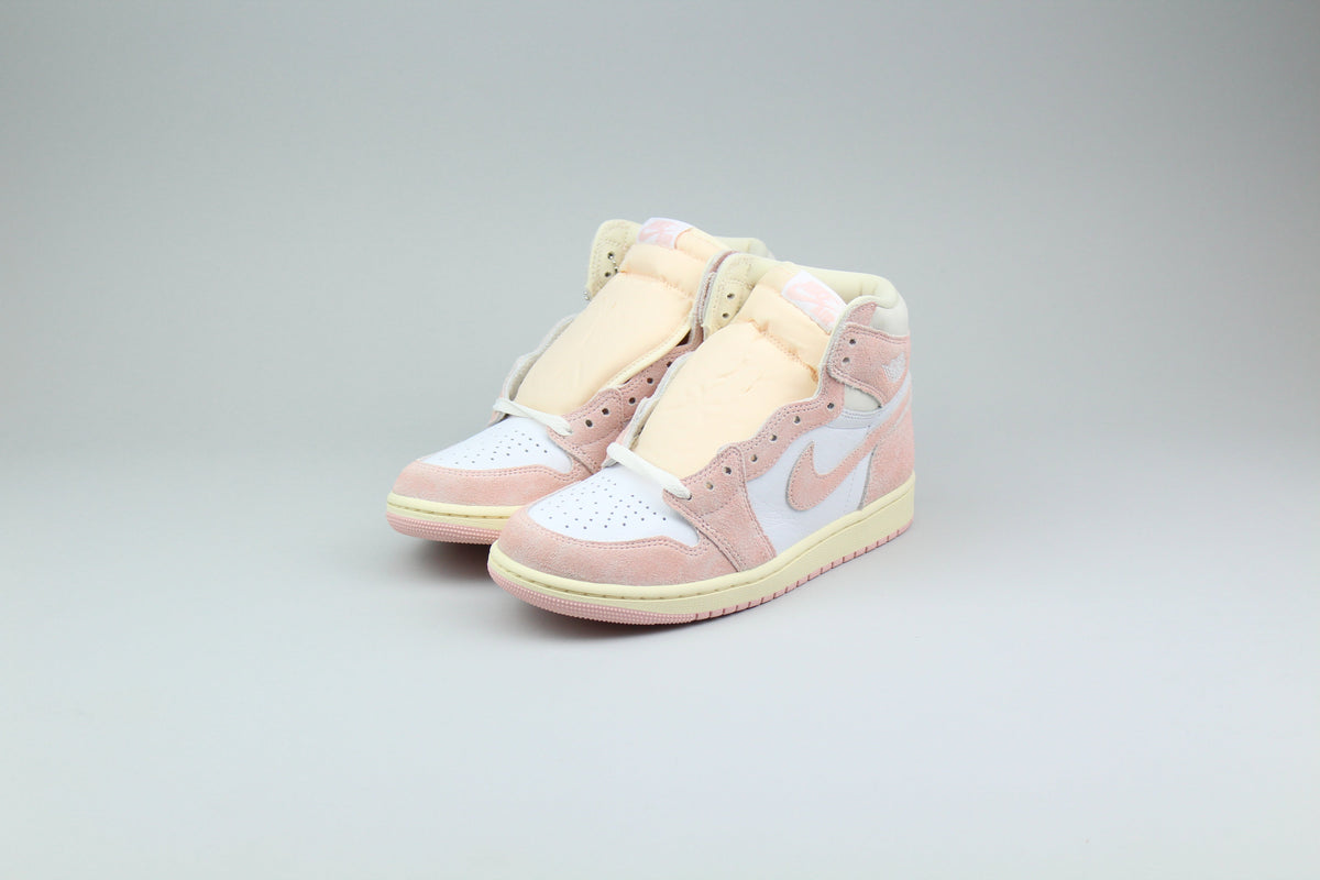 Jordan 1 Retro High OG 'Washed Pink' (Women's)