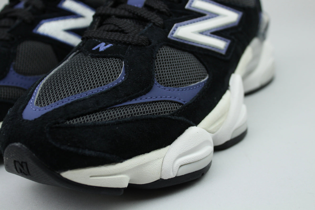 New Balance 9060 'Black/White/Blue'