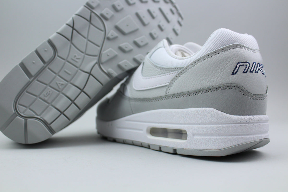 Nike Air Max 1 87 LX 'Light Smoke Grey' (Women's)