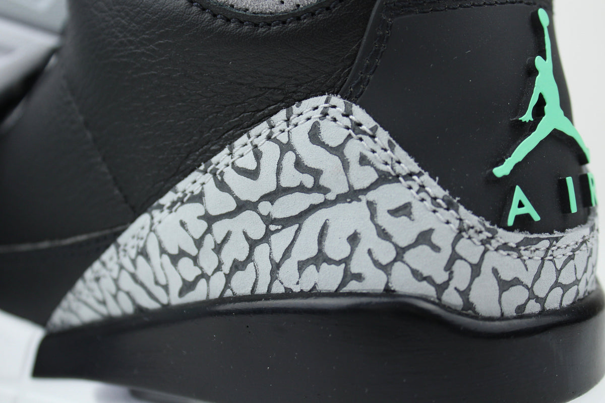 Air Jordan 3 'Green Glow'