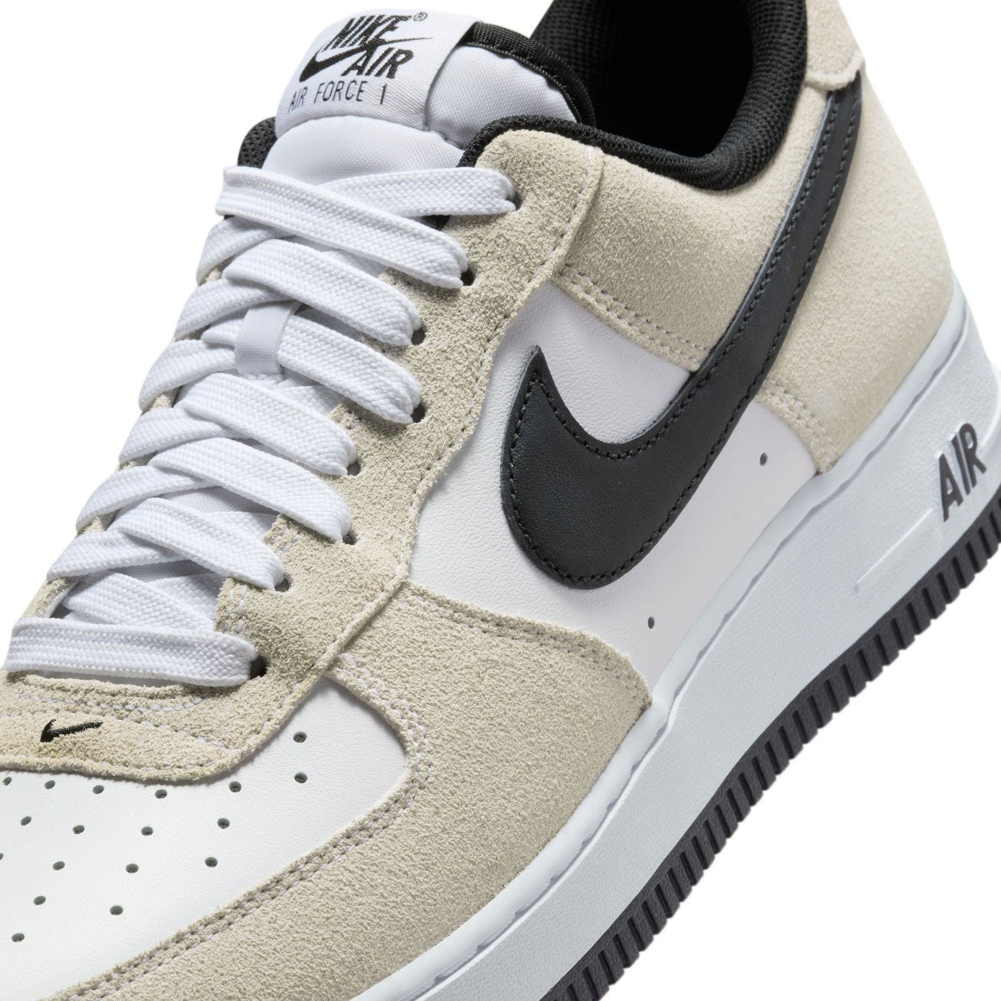 Air Force 1 '07 LV8 'White Black'