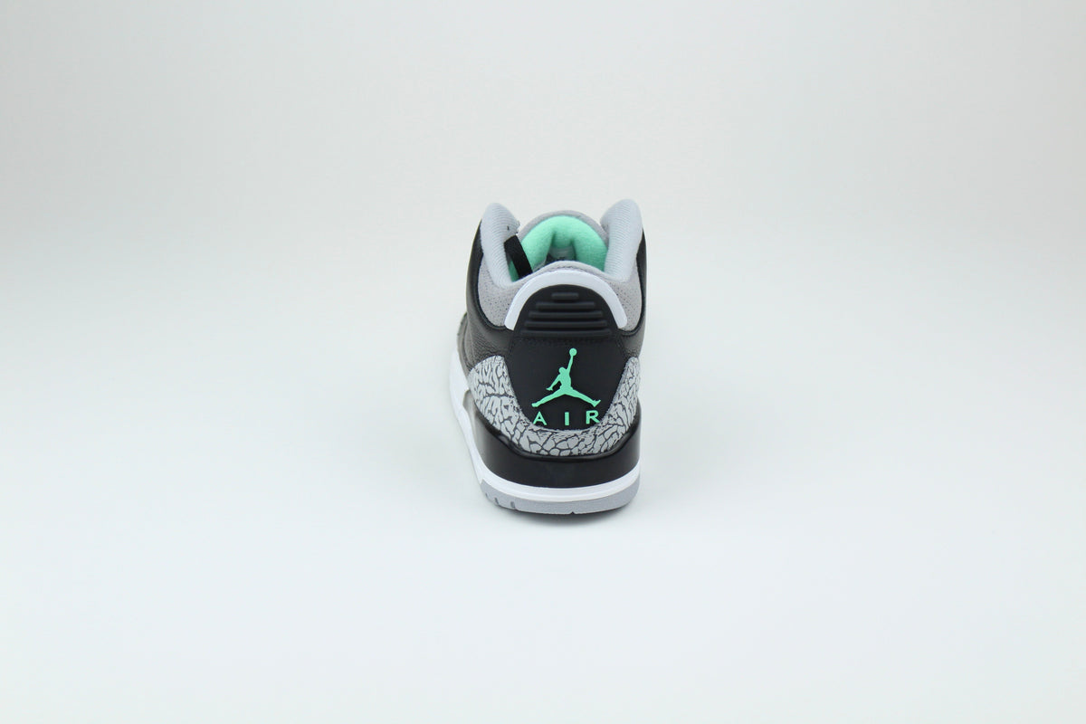 Air Jordan 3 'Green Glow'