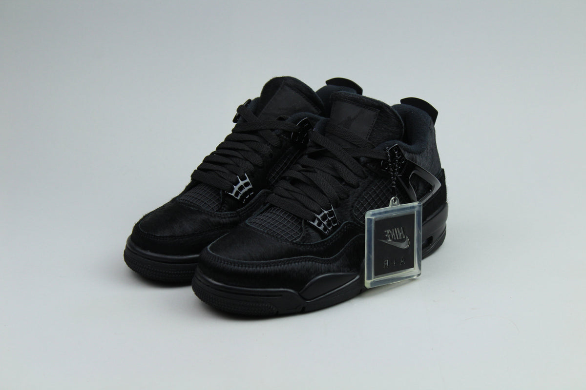 Jordan 4 X Olivia Kim 'No Cover'
