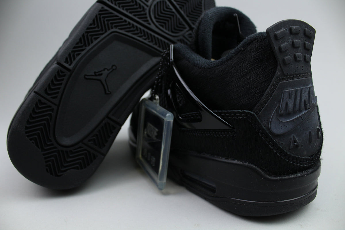 Jordan 4 X Olivia Kim 'No Cover'