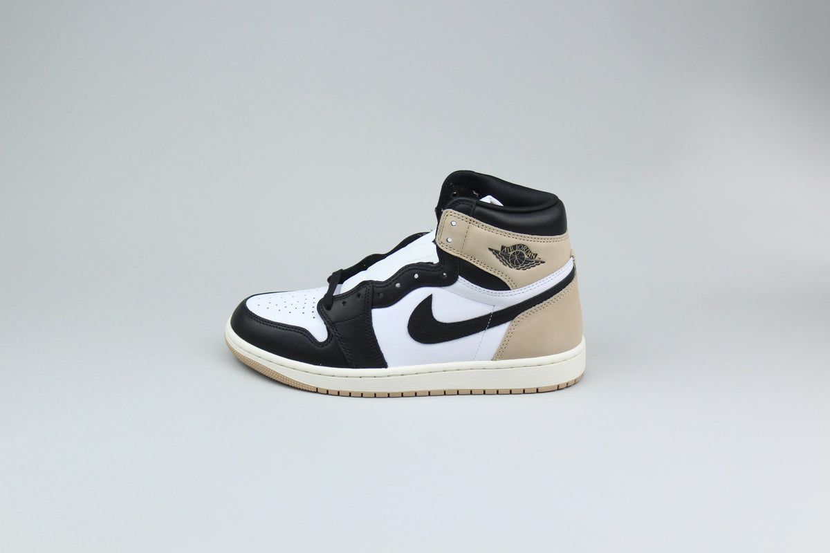 Air Jordan 1 Retro High OG 'Latte'
