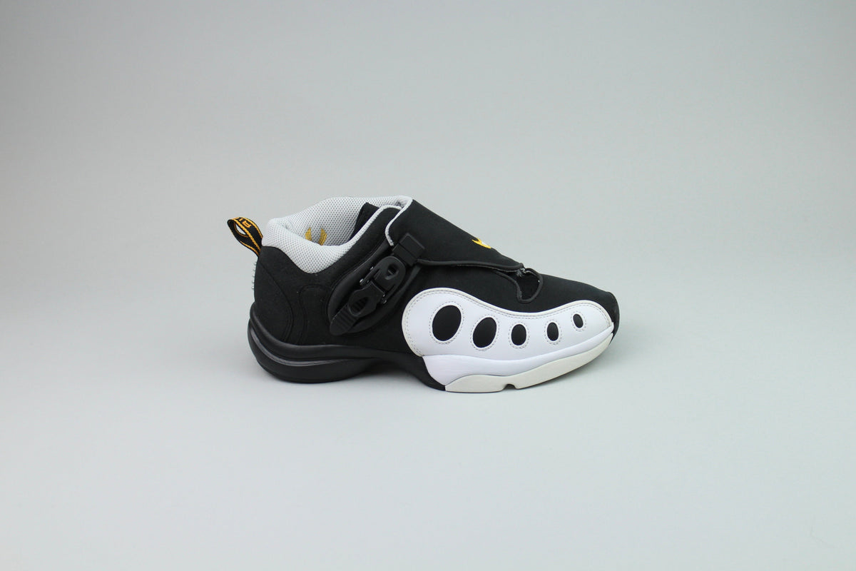 Nike Zoom GP - Size 42 (ARCHIVE)