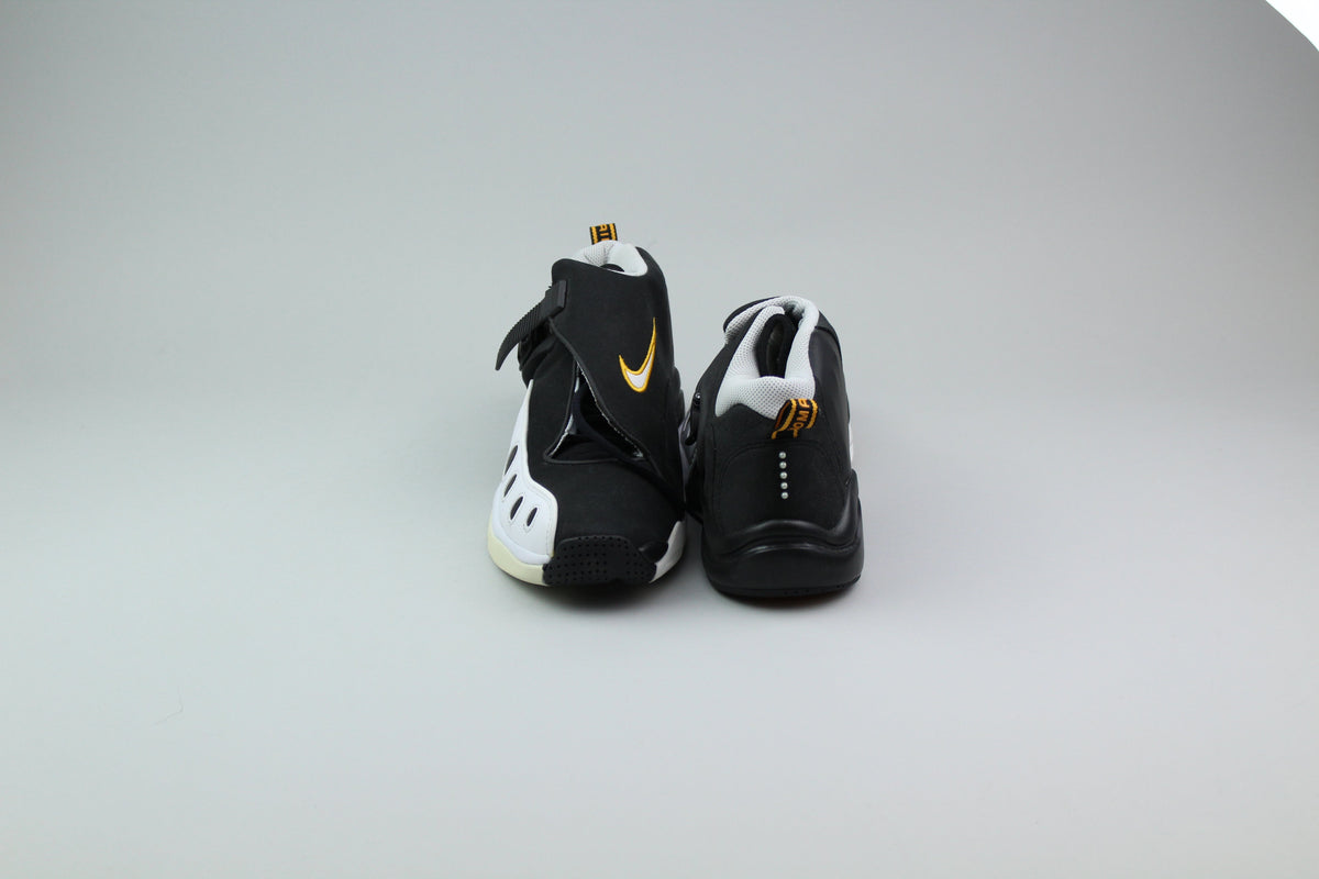 Nike Zoom GP - Size 42 (ARCHIVE)