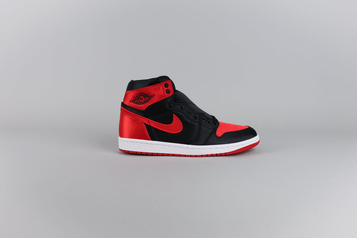Jordan 1 Retro High OG Satin Bred (Womens) - Size 42 (ARCHIVE)