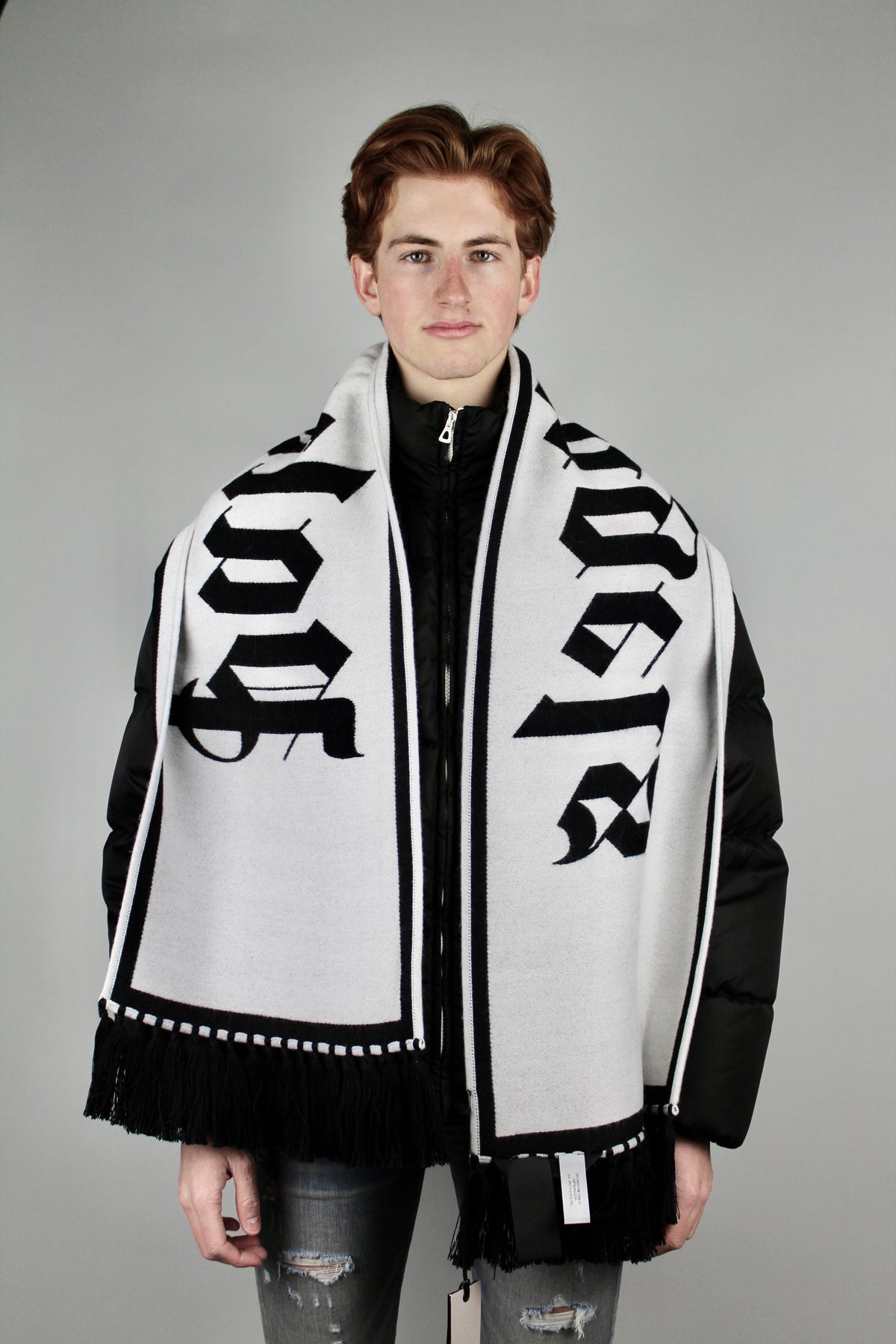 Palm Angels Macro Logo Scarf 'Black/White'