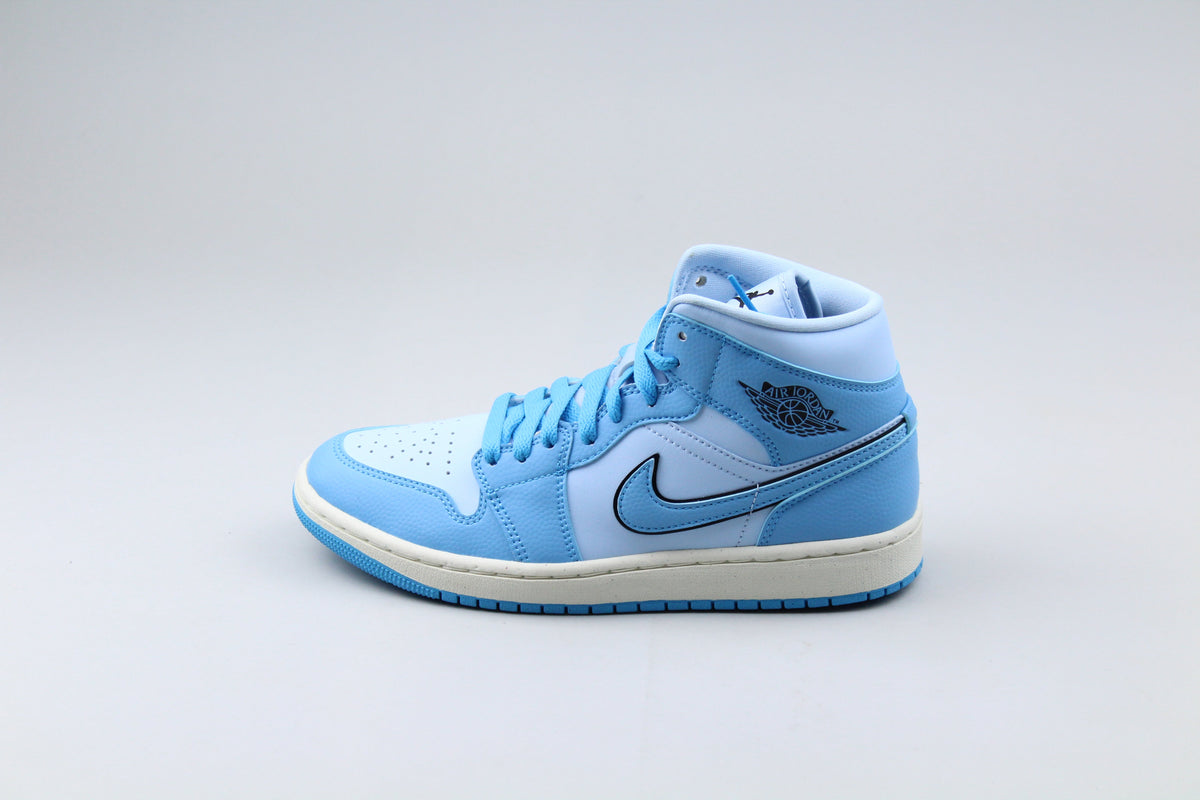 Jordan 1 Mid SE 'Ice Blue'