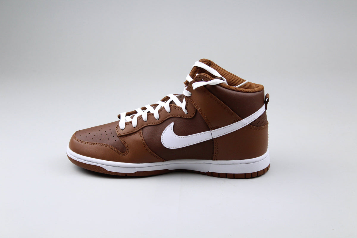 Nike Dunk High 'Chocolate'