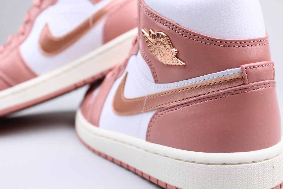 Air Jordan 1 Mid 'Red Stardust'