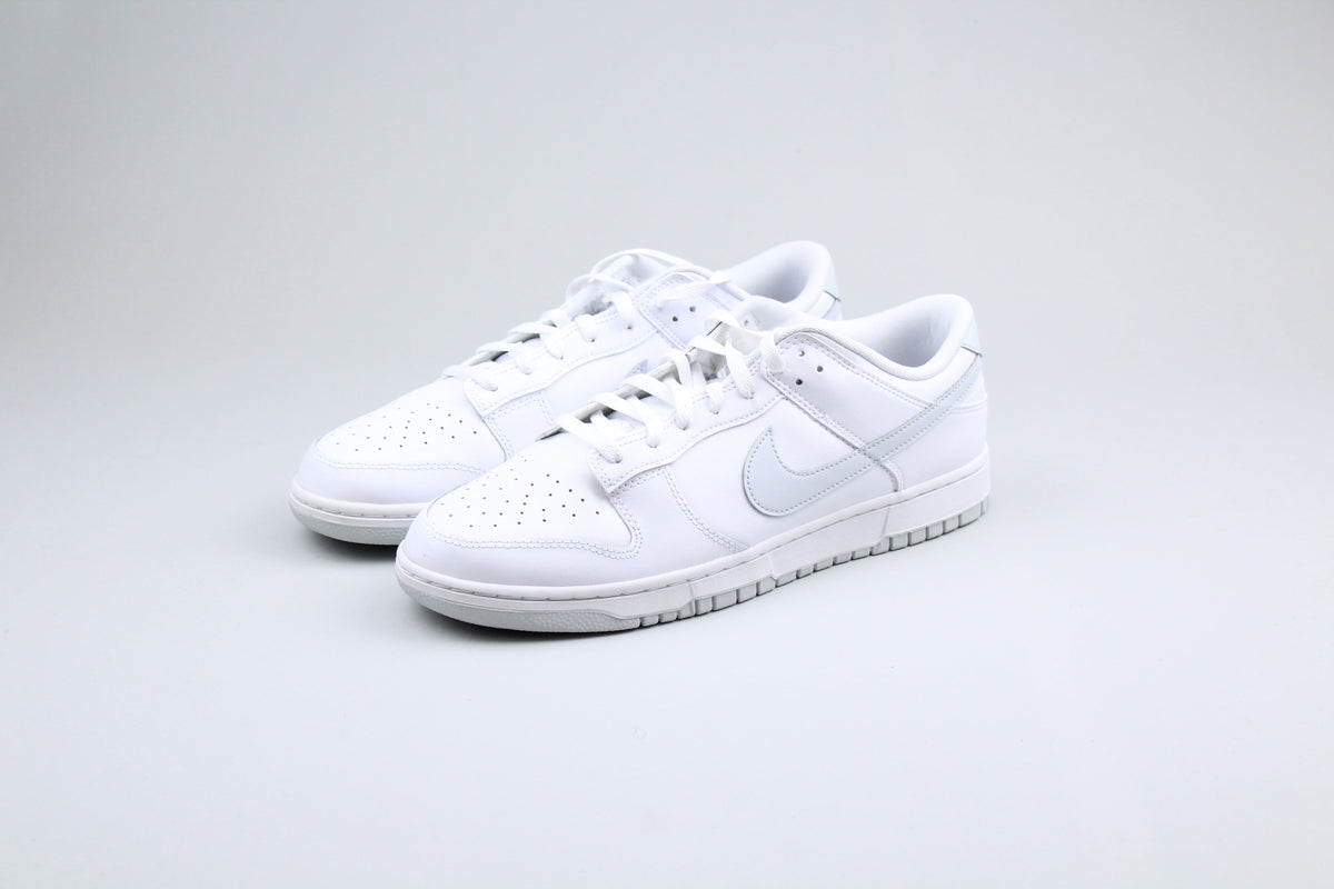 Nike Dunk Low 'Pure Platinum'