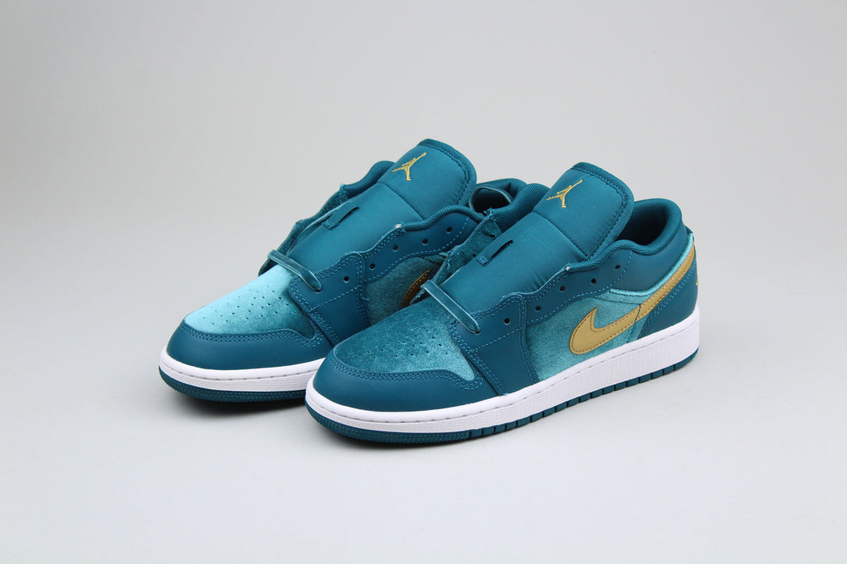 Jordan 1 Low 'Velvet Geode Teal' (GS)