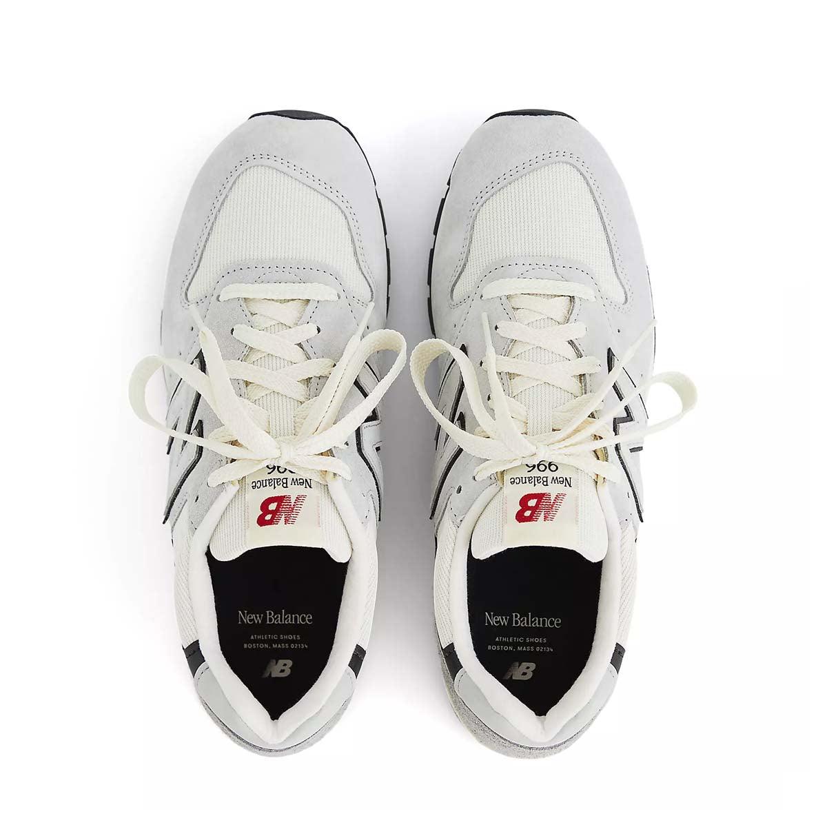 in USA 996 'Grey Black'