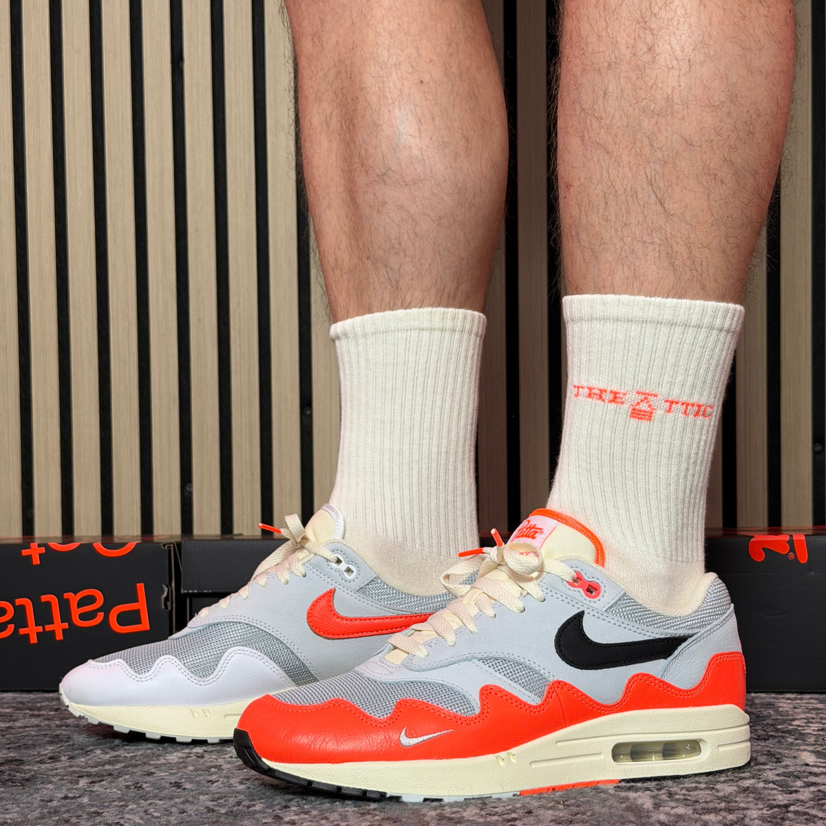 The Attic Essential Socks 'Bright Orange/Cream'